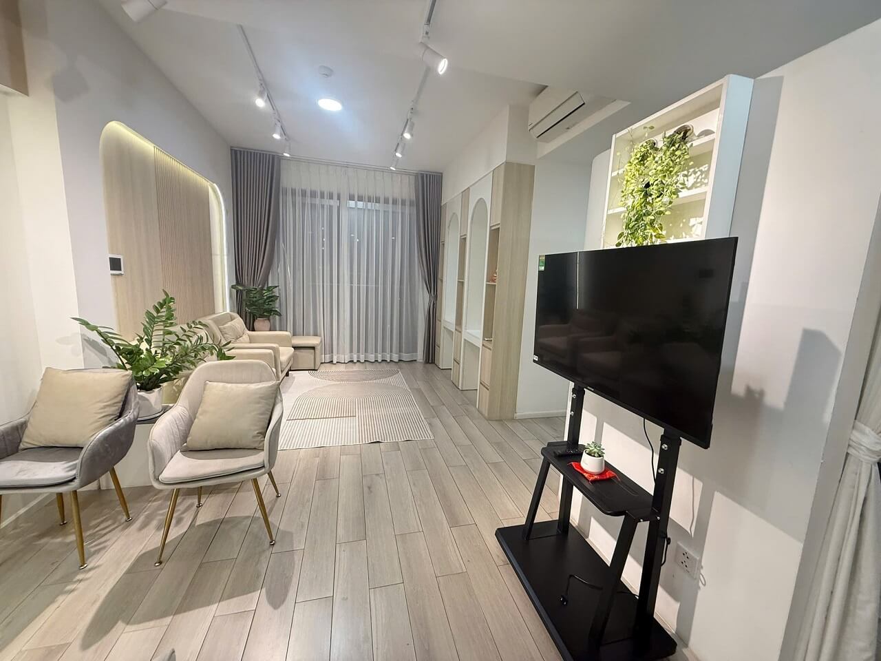 Cho thuê 2 Phòng ngủ Masteri Centre Point Tòa A